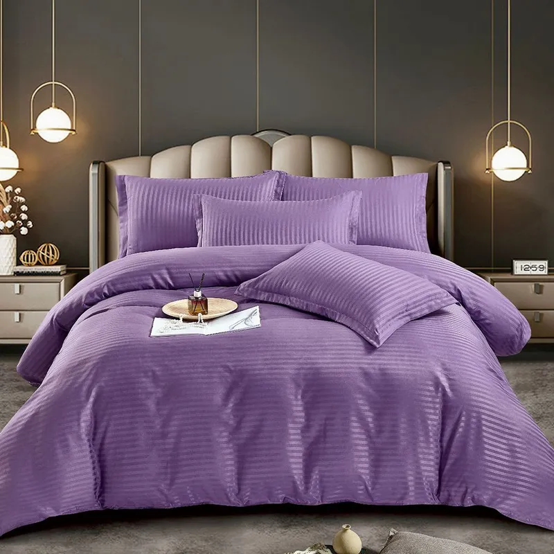 Lenjerie de Pat Damasc Premium 6 Piese cu Cearceaf Elastic- Mov Royal - LDEJ007