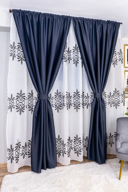 Set Bambi - Perdea din In cu Model Negru PERD064B_300X245_ATL_EMG si Draperii Blackout Gri Plumb Inchis - BOTD048_145X245_ATL_EMG cu Rejansa Set_EMG