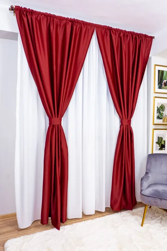 Set Asena - Perdea Alba Voal  PERD007_300x245_ATL_EMG si Draperii Blackout Visiniu Intens - BOTD006_100x245_ATL_EMG cu Rejansa Set_EMG