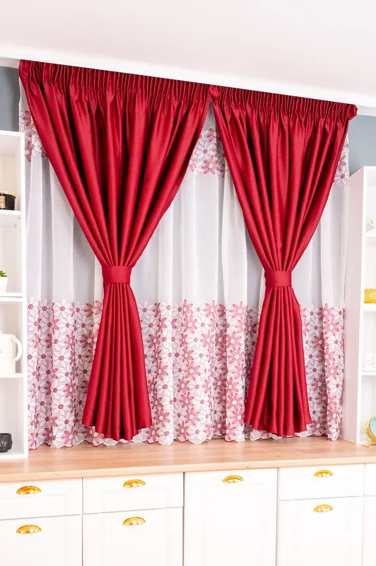 Set Bucatarie Ximena - Perdea de Bucatarie Zambet Visiniu si Draperie Blackout Visiniu Intens
