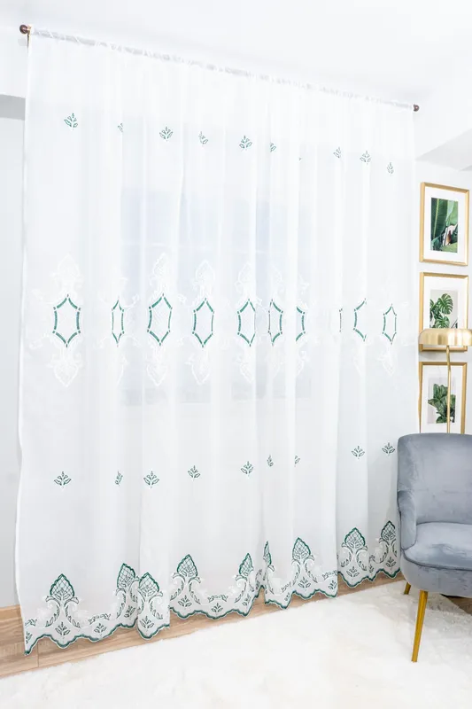 Perdea din In Model Frunze Alb si Verde 300x245cm cu Rejansa - PERDA526_300x245_E1_02_ATL