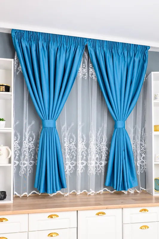 Set Bucatarie Asker - Perdea de Bucatarie Sofia cu Fluturi Albi - si Draperie Blackout Turcoaz Elegant