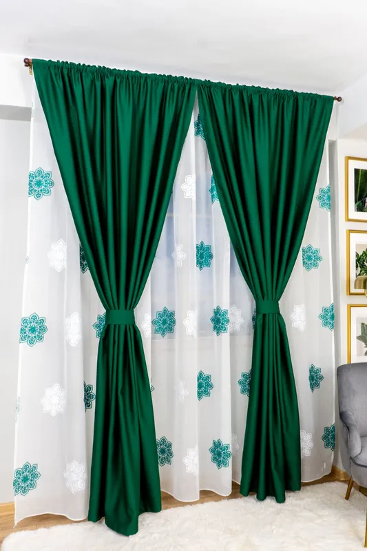 Set Ankara - Perdea din In cu Flori Mari Verde Menta si Draperie Blackout Verde Smarald