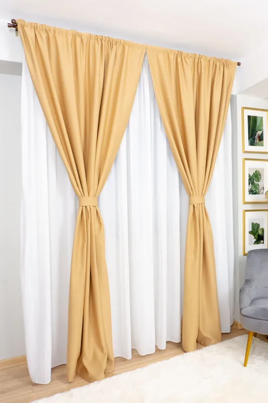 Set Loriana - Perdea Alba Voal PERD007_300x245_D1_20_ATL si Draperii Blackout Cappuccino - BOTD003_100X245_A1_11_ATL cu Rejansa Set_ATL