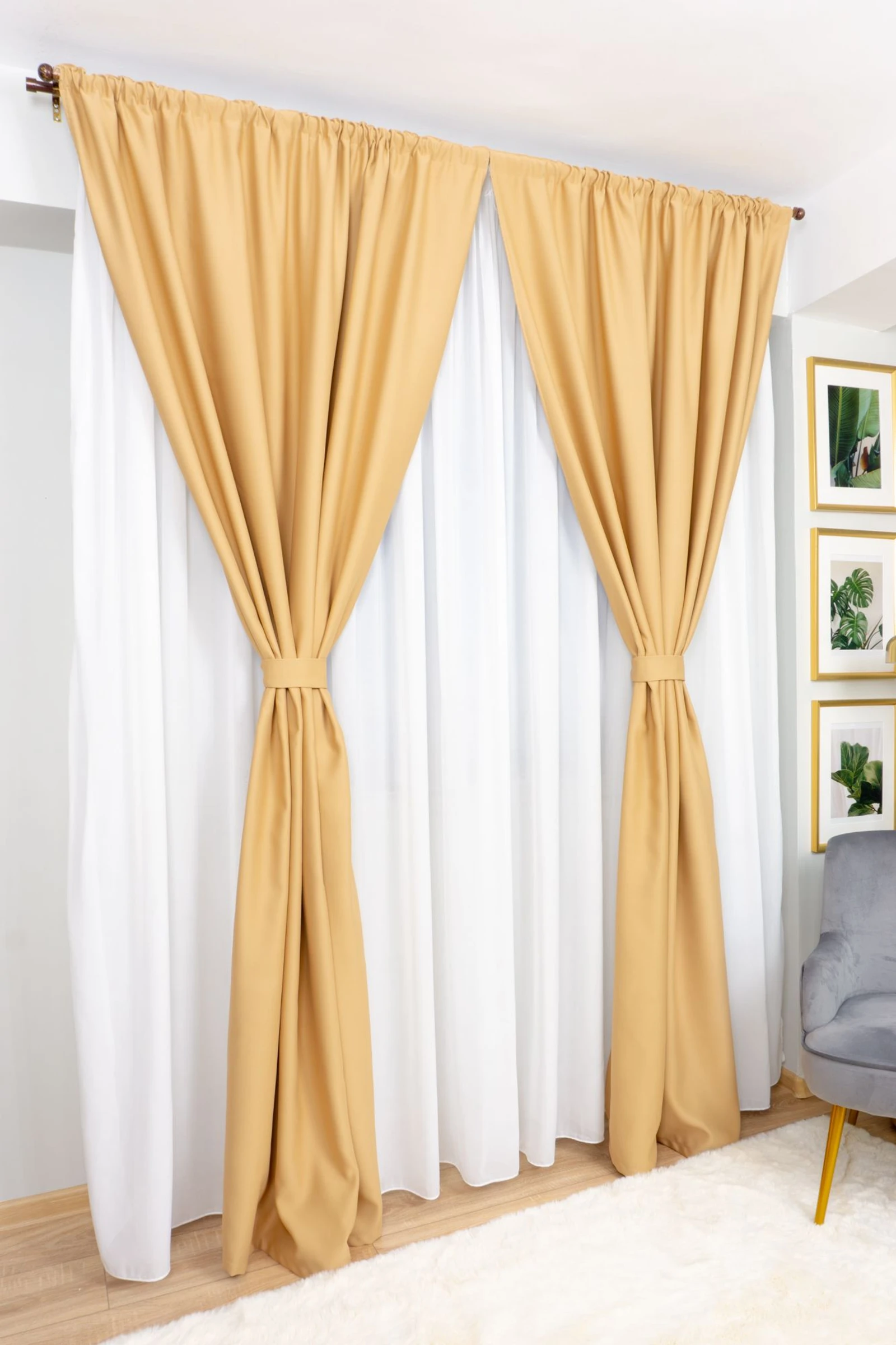 Set Loriana - Perdea Alba Voal PERD007_300x245_D1_20_ATL si Draperii Blackout Cappuccino - BOTD003_100X245_A1_11_ATL cu Rejansa Set_ATL