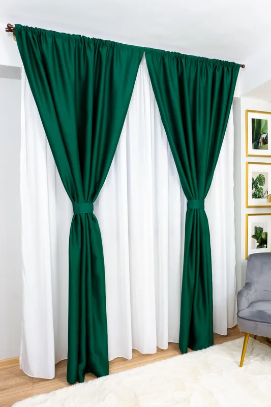 Set Aslan - Perdea Alba Voal 300x245cm cu Rejansa- PERD007 si 2 Draperii Verde Smarald BOTD004_145x245 cu Rejansa SET_EMG