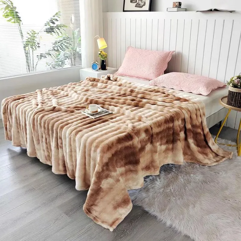 Patura Super Pufoasa 200x230cm - Maro Deschis Degrade - PCCS_U079