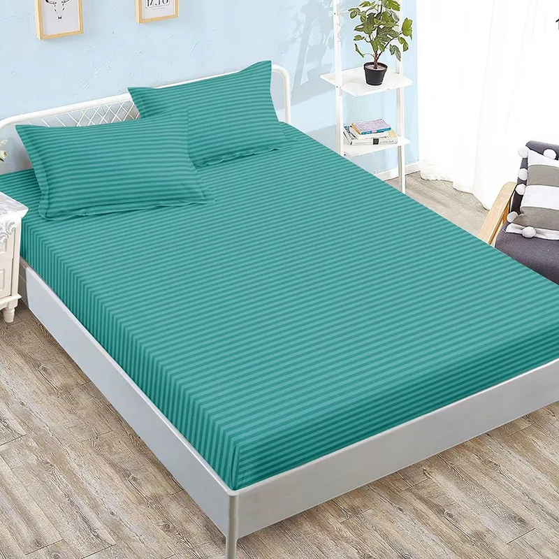 Cearceaf din Damasc Premium cu Elastic - 120/140x200 + 2 Fete Perna - Verde Menta - CEDZ_K107