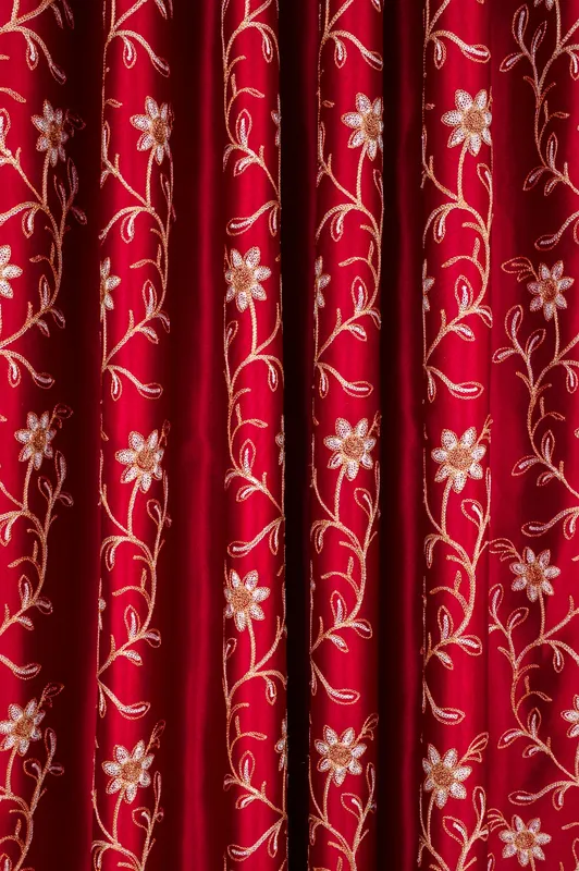 Draperie Brodata Flori de Catifea Visiniu Intens - BOTD022B_PLC