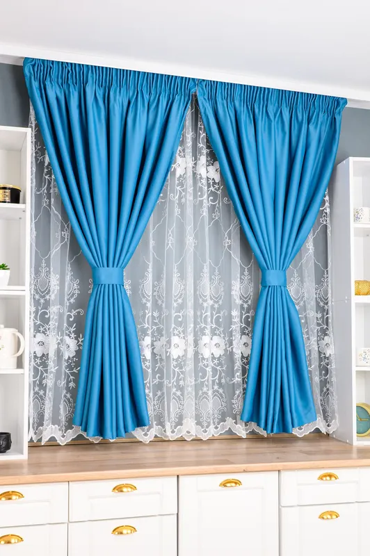 Set Bucatarie Rotterdam - Perdea de Bucatarie Seray Alba - si Draperie Blackout Turcoaz Elegant