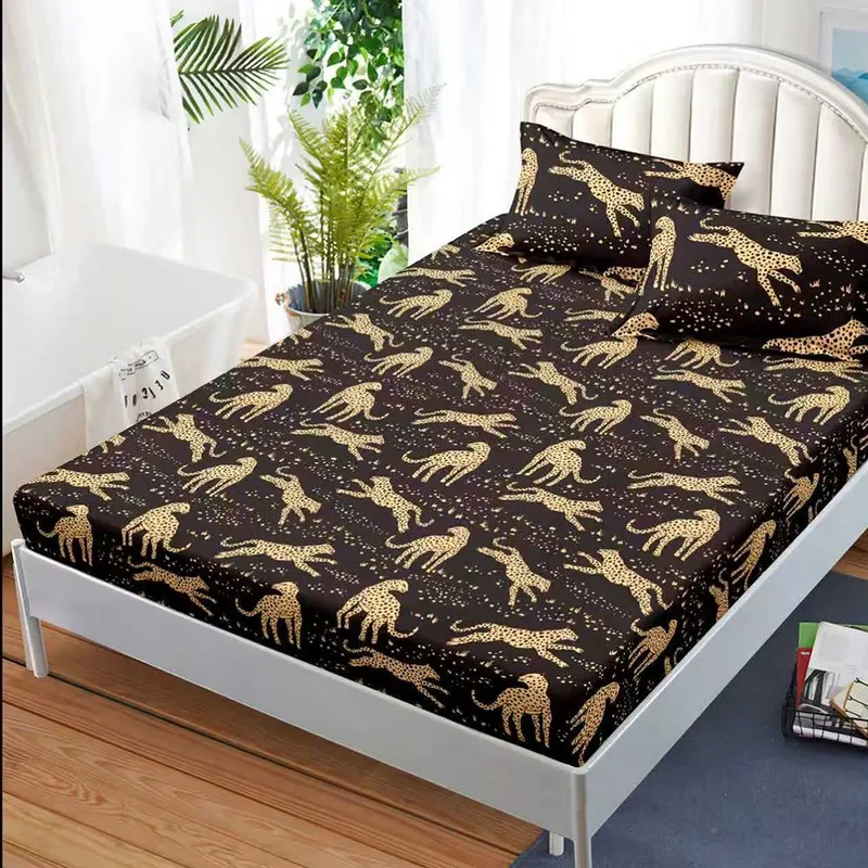 Cearceaf din Bumbac Satinat cu Elastic - 180x200 + 2 Fete Perna - Maro cu Pantere - CEFN_K016B
