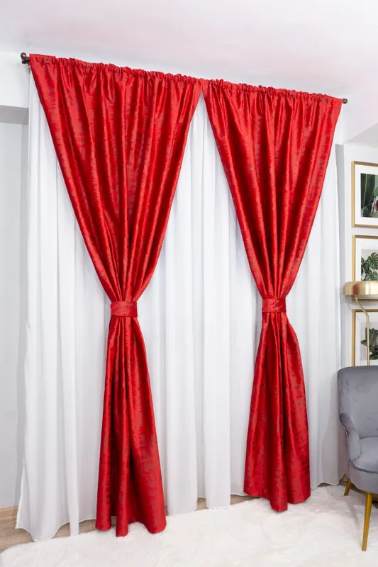 Set Alma - Perdea Voal Alb PERD007 300x245cm si 2 Draperii din Catifea Striata - Rosu Bordo - CTFD042 2x100x245cm cu Rejansa Set_EMG